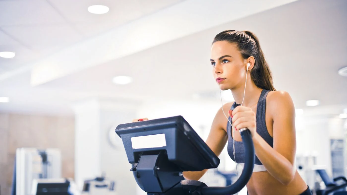Ostéopathie et sport : comment accompagner le corps sans brûler les étapes ?